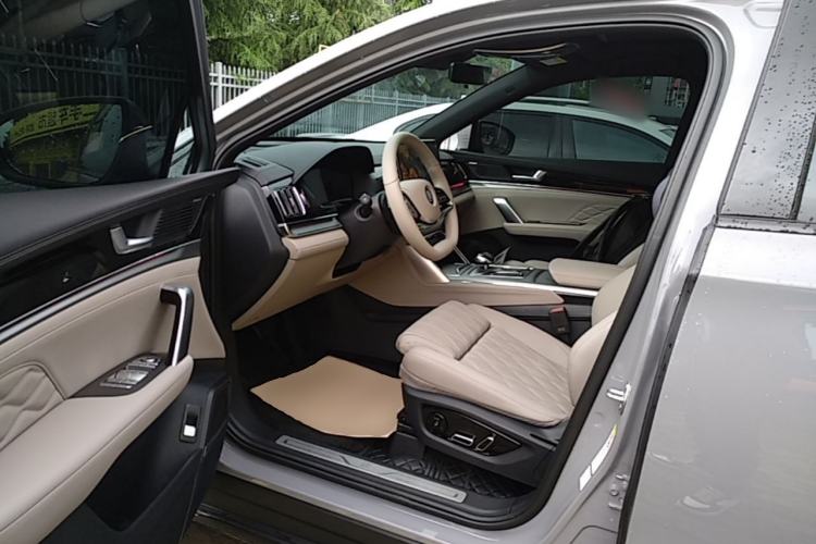 Used BYD Tang New Energy 2025 Intelligent Driving Version DM-i 115KM Flagship Edition Driver Seat
