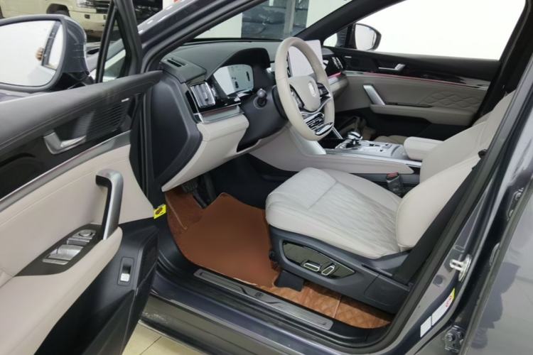 Used BYD Tang New Energy 2025 DM-i 115KM Prestige Model Driver Seat