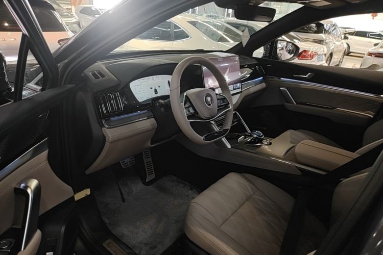 Used BYD Tang New Energy 2025 DM-i 115KM Prestige Model Driver Seat