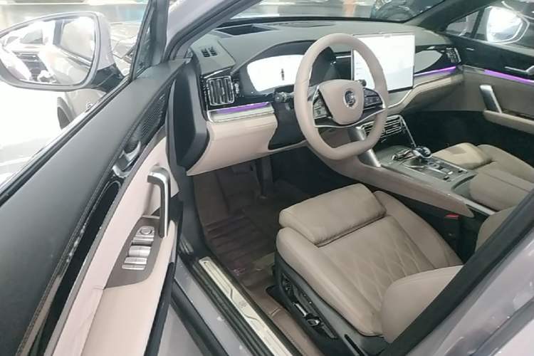 Used BYD Tang New Energy 2025 Intelligent Driving Version DM-i 115KM Flagship Edition Driver Seat