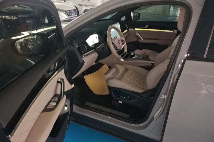 Used BYD Tang New Energy 2025 DM-i 115KM Flagship Model Driver Seat