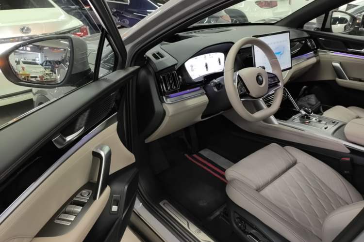 Used BYD Tang New Energy 2025 Intelligent Driving Version DM-i 115KM Flagship Edition Driver Seat