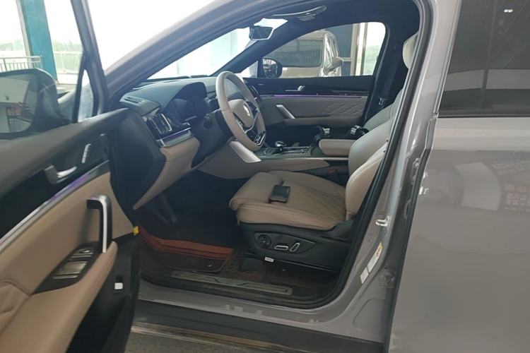 Used BYD Tang New Energy 2025 DM-i 115KM Cloud Ride Flagship Model Driver Seat