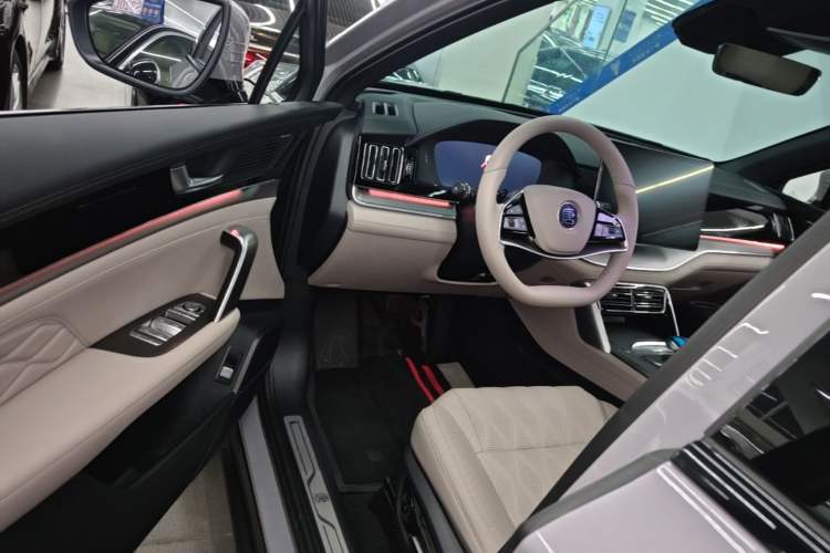 Used BYD Tang New Energy 2025 Intelligent Driving Version DM-i 115KM Prestige Edition Driver Seat