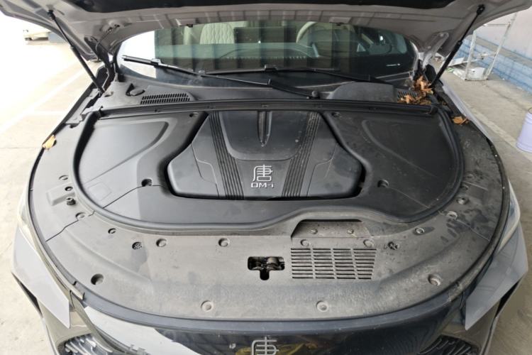 Used BYD Tang New Energy 2025 Intelligent Driving Version DM-i 115KM Flagship Edition Engine Bay