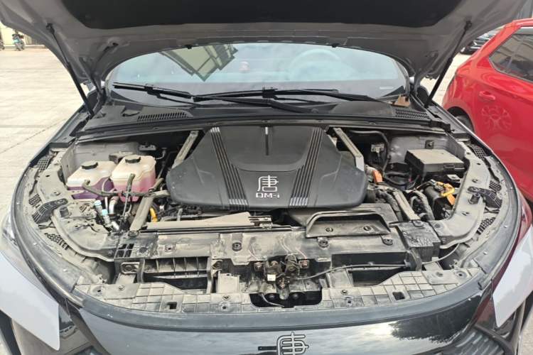 Used BYD Tang New Energy 2025 DM-i 115KM Flagship Model Engine Bay