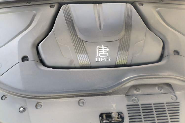 Used BYD Tang New Energy 2025 Intelligent Driving Version DM-i 115KM Prestige Edition Engine Bay