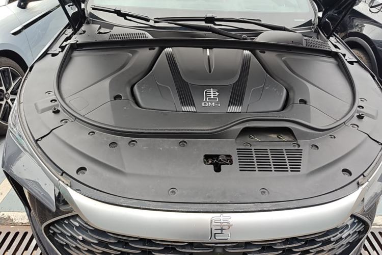 Used BYD Tang New Energy 2025 Intelligent Driving Version DM-i 115KM Flagship Edition Engine Bay