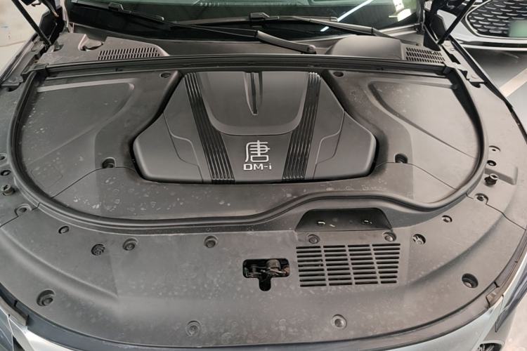 Used BYD Tang New Energy 2025 Intelligent Driving Version DM-i 115KM Flagship Edition Engine Bay