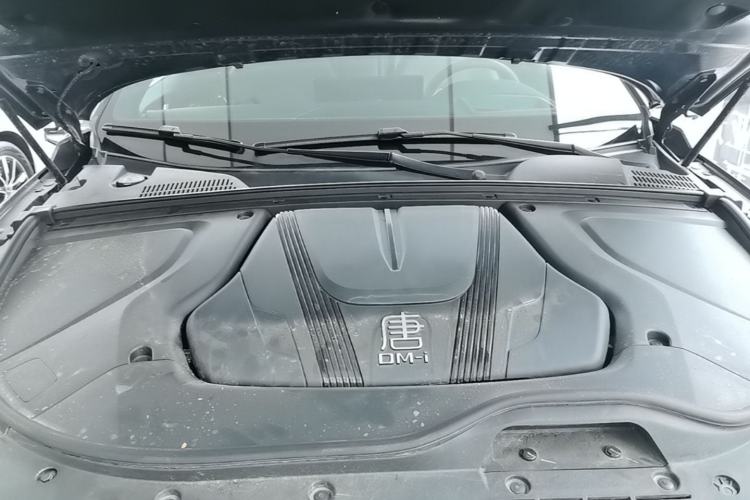 Used BYD Tang New Energy 2025 Intelligent Driving Version DM-i 115KM Flagship Edition Engine Bay