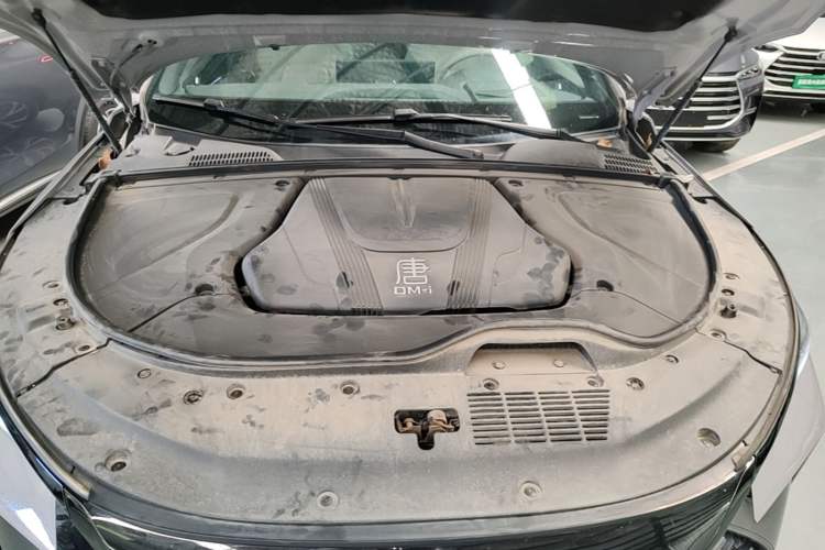 Used BYD Tang New Energy 2025 Intelligent Driving Version DM-i 115KM Flagship Edition Engine Bay
