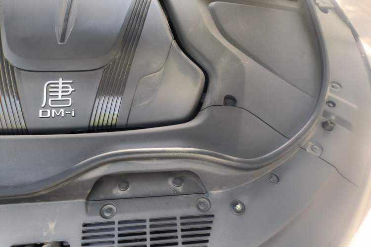 Used BYD Tang New Energy 2025 Intelligent Driving Version DM-i 115KM Prestige Edition Engine Bay Left