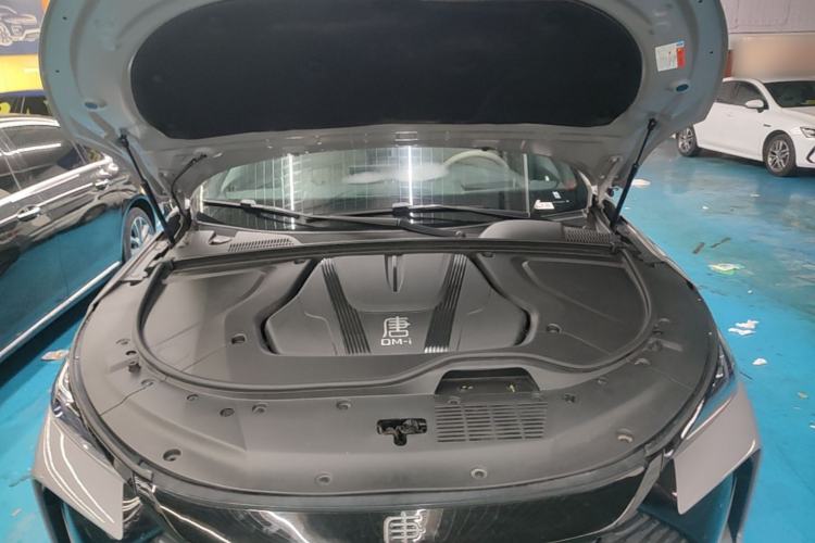 Used BYD Tang New Energy 2025 Intelligent Driving Version DM-i 115KM Flagship Edition Engine Bay