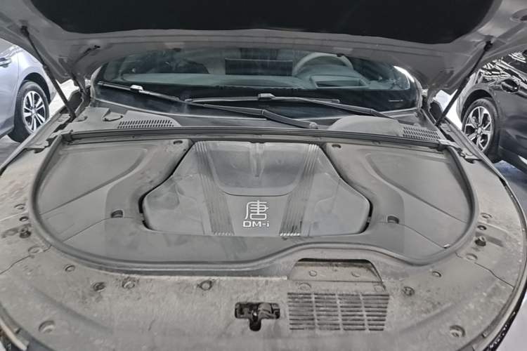 Used BYD Tang New Energy 2025 Intelligent Driving Version DM-i 115KM Flagship Edition Engine Bay