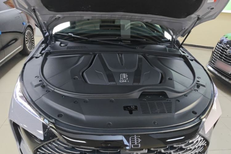 Used BYD Tang New Energy 2025 Intelligent Driving Version DM-i 115KM Flagship Edition Engine Bay