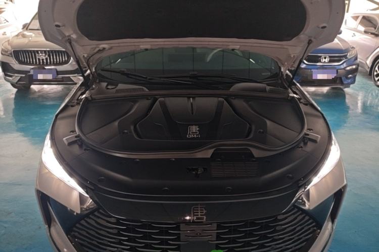 Used BYD Tang New Energy 2025 DM-i 115KM Flagship Model Engine Bay