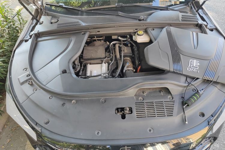 Used BYD Tang New Energy 2025 Intelligent Driving Version DM-i 115KM Prestige Edition Engine Bay
