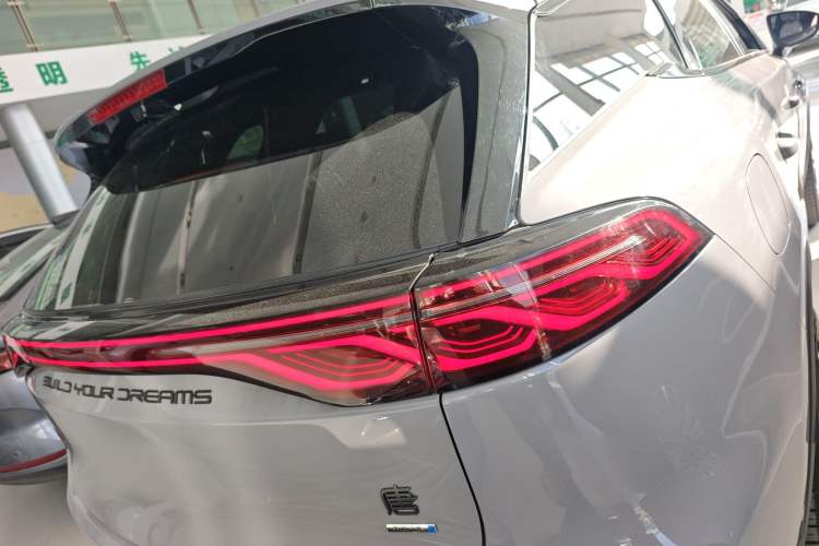 Used BYD Tang New Energy 2025 Intelligent Driving Version DM-i 115KM Flagship Edition Exterior 3