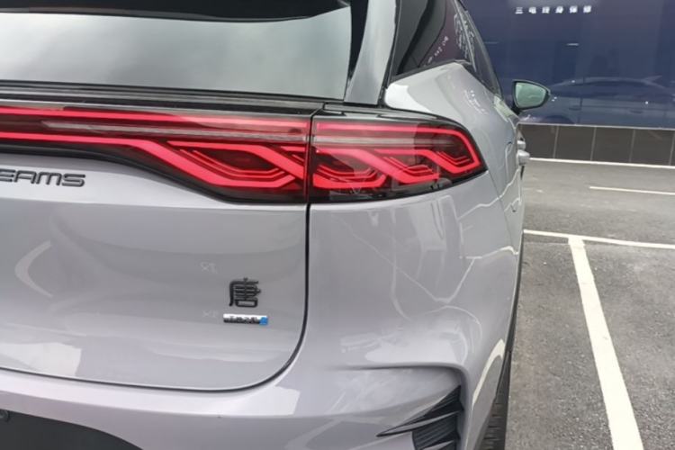 Used BYD Tang New Energy 2025 Intelligent Driving Version DM-i 115KM Flagship Edition Exterior 3