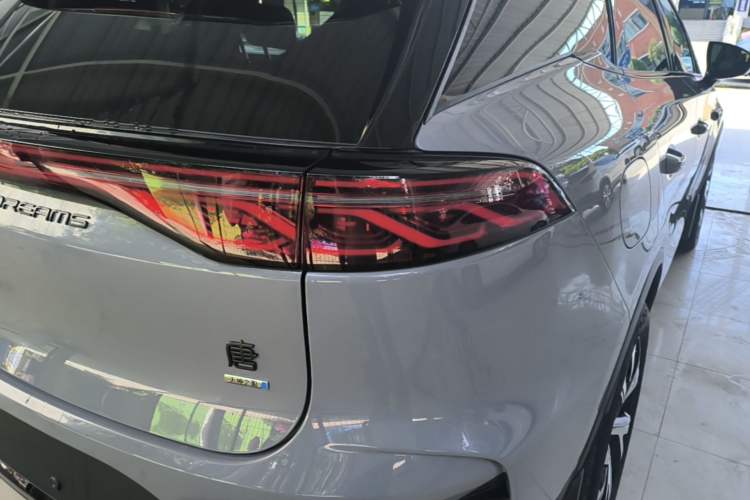Used BYD Tang New Energy 2025 Intelligent Driving Version DM-i 115KM Prestige Edition Exterior 3