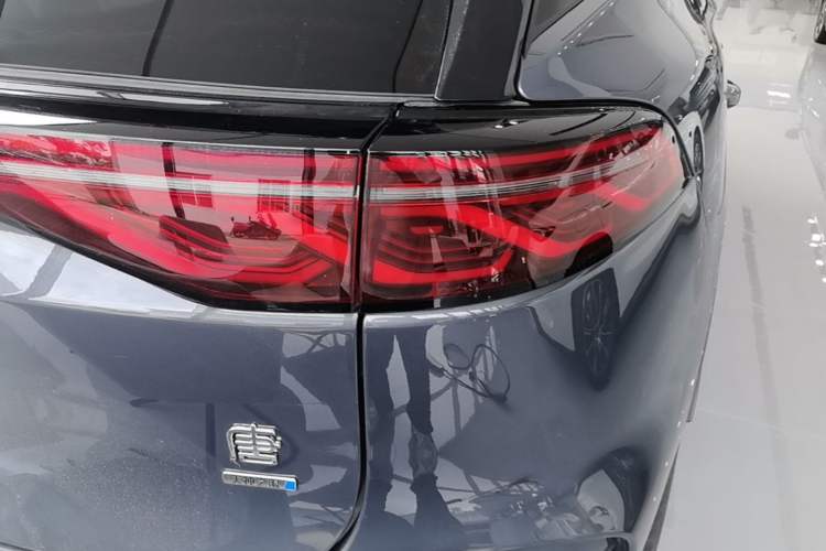 Used BYD Tang New Energy 2025 Intelligent Driving Version DM-i 115KM Flagship Edition Exterior 3