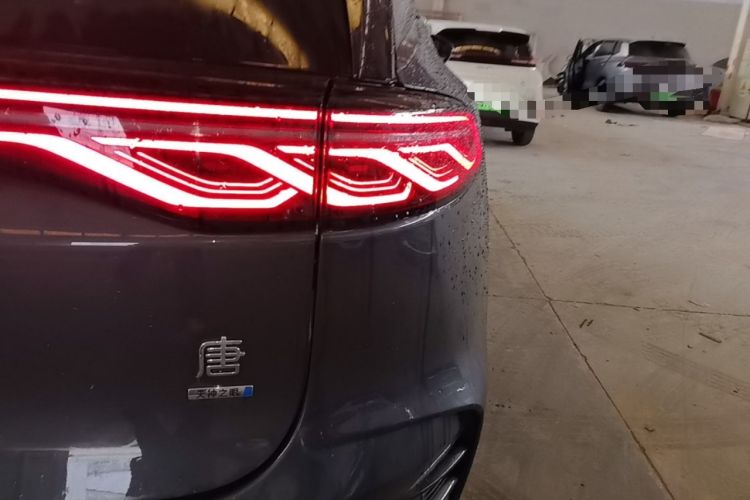 Used BYD Tang New Energy 2025 Intelligent Driving Version DM-i 115KM Flagship Edition Exterior 3