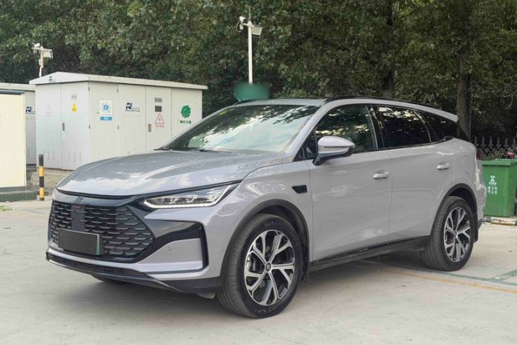 Used BYD Tang New Energy 2025 Intelligent Driving Version DM-i 115KM Prestige Edition Exterior 3