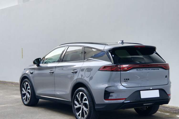 Used BYD Tang New Energy 2025 Intelligent Driving Version DM-i 115KM Prestige Edition Exterior 3