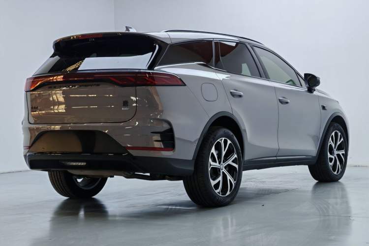 Used BYD Tang New Energy 2025 Intelligent Driving Version DM-i 115KM Flagship Edition Exterior 3