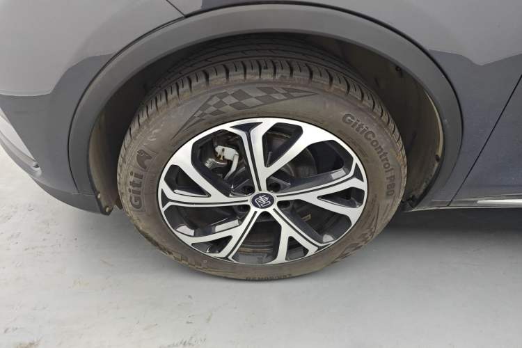 Used BYD Tang New Energy 2025 DM-i 115KM Cloud Ride Flagship Model Exterior 4