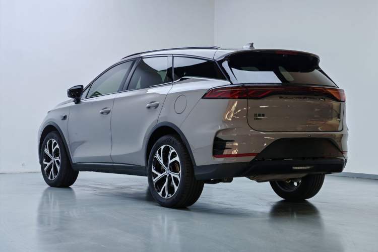 Used BYD Tang New Energy 2025 Intelligent Driving Version DM-i 115KM Flagship Edition Exterior 5