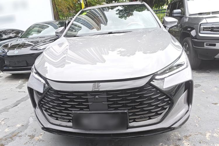 Used BYD Tang New Energy 2025 Model Smart Drive Version DM-i 175KM Prestige Version Front