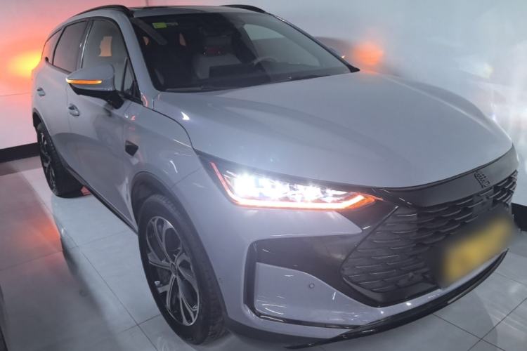 Used BYD Tang New Energy 2025 Intelligent Driving Version DM-i 115KM Flagship Edition Front Right 45 Deg