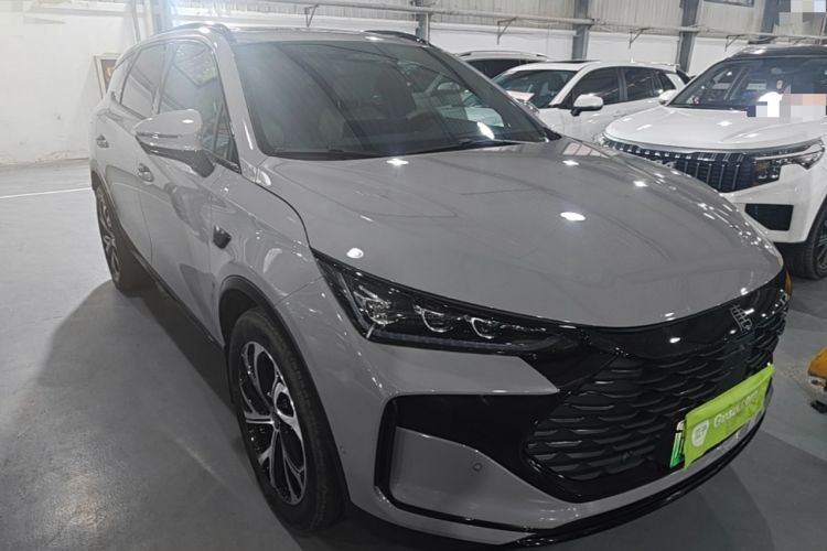 Used BYD Tang New Energy 2025 Intelligent Driving Version DM-i 115KM Prestige Edition Front Right 45 Deg