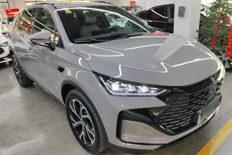 Used BYD Tang New Energy 2025 Intelligent Driving Version DM-i 115KM Flagship Edition Front Right 45 Deg