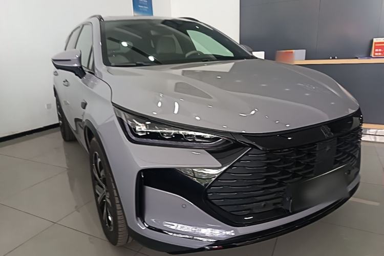 Used BYD Tang New Energy 2025 Intelligent Driving Version DM-i 115KM Flagship Edition Front Right 45 Deg