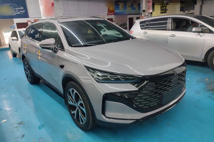 Used BYD Tang New Energy 2025 Intelligent Driving Version DM-i 115KM Flagship Edition Front Right 45 Deg