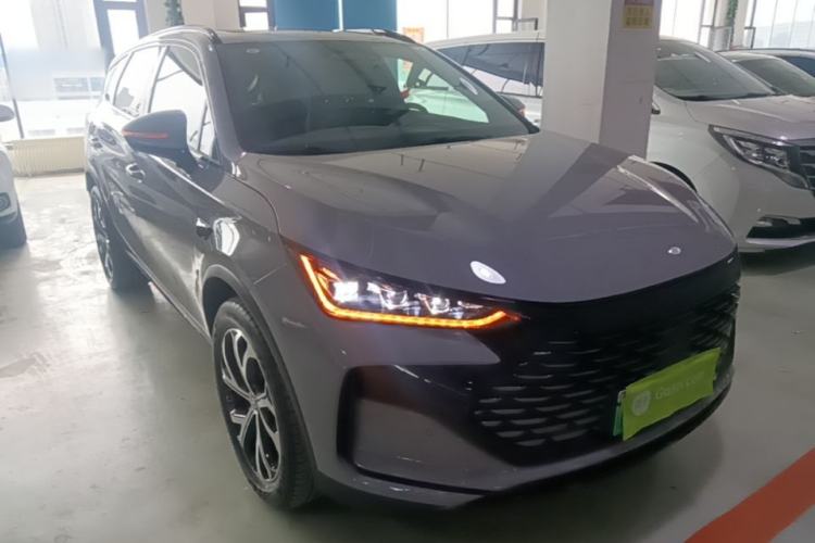 Used BYD Tang New Energy 2025 Intelligent Driving Version DM-i 115KM Flagship Edition Front Right 45 Deg