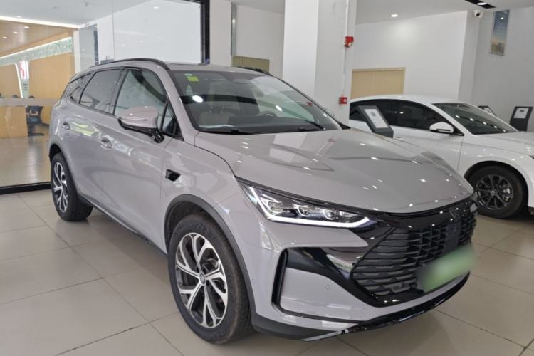 Used BYD Tang New Energy 2025 Intelligent Driving Version DM-i 115KM Flagship Edition Front Right 45 Deg
