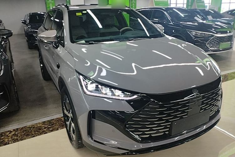 Used BYD Tang New Energy 2025 Intelligent Driving Version DM-i 115KM Flagship Edition Front Right 45 Deg