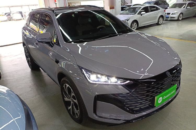 Used BYD Tang New Energy 2025 DM-i 115KM Flagship Model Front Right 45 Deg