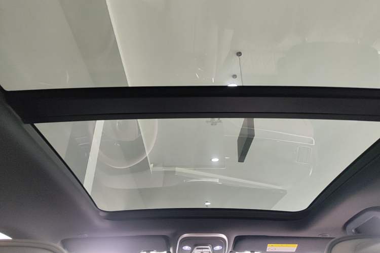 Used BYD Tang New Energy 2025 DM-i 115KM Flagship Model Headliner