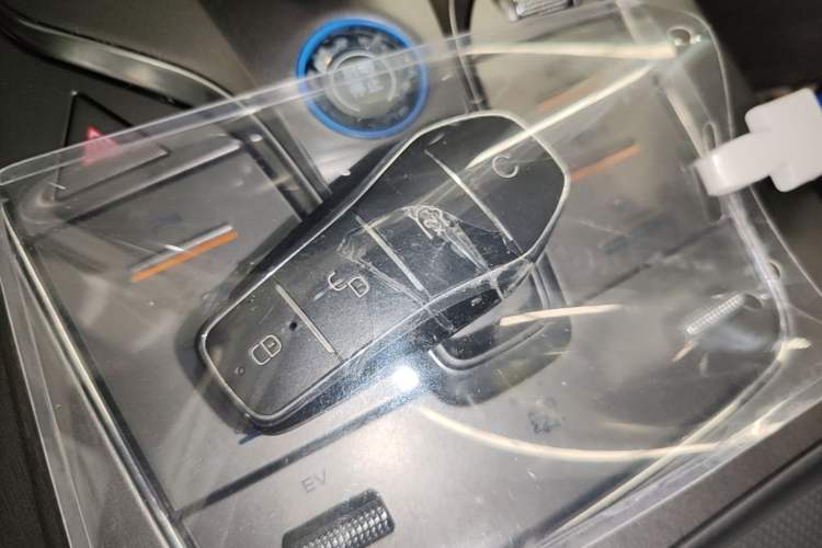 Used BYD Tang New Energy 2025 Intelligent Driving Version DM-i 115KM Flagship Edition Interior 1