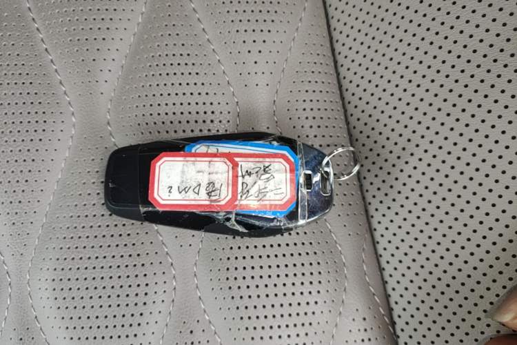 Used BYD Tang New Energy 2025 Intelligent Driving Version DM-i 115KM Flagship Edition Interior 1