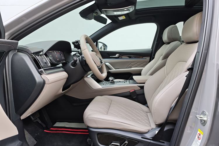 Used BYD Tang New Energy 2025 Intelligent Driving Version DM-i 115KM Prestige Edition Interior 1