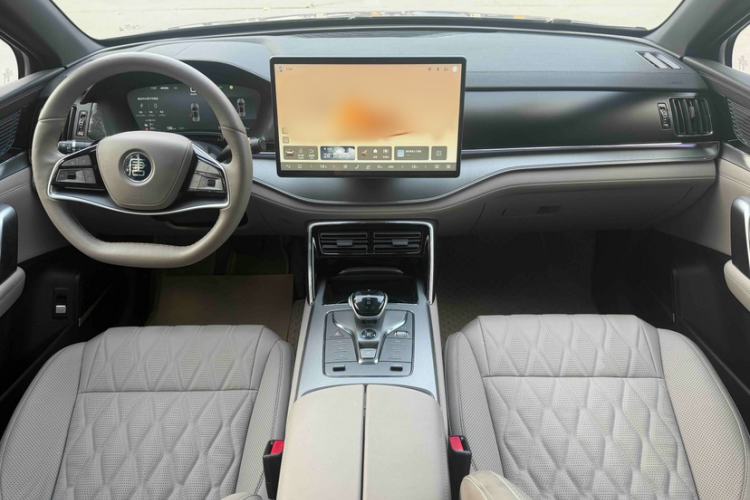 Used BYD Tang New Energy 2025 Intelligent Driving Version DM-i 115KM Prestige Edition Interior 4
