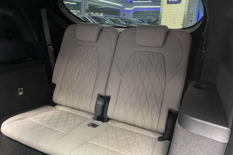 Used BYD Tang New Energy 2025 DM-i 115KM Cloud Ride Flagship Model Interior 6