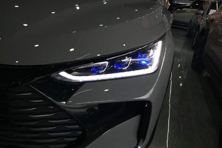 Used BYD Tang New Energy 2025 DM-i 115KM Prestige Model Left Front Headlight