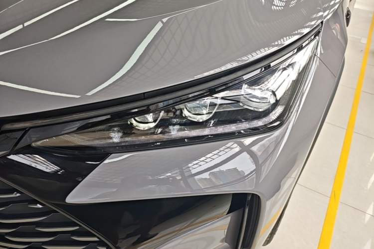 Used BYD Tang New Energy 2025 Model Smart Drive Version DM-i 175KM Deluxe Version Left Front Headlight