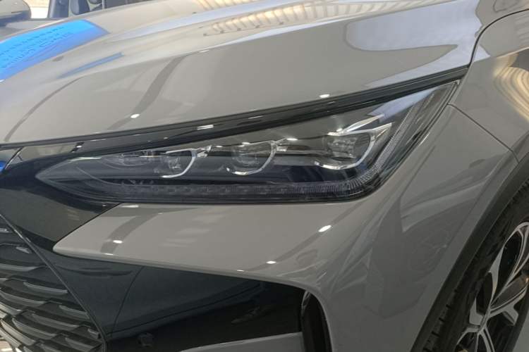 Used BYD Tang New Energy 2025 DM-i 115KM Cloud Ride Flagship Model Left Front Headlight